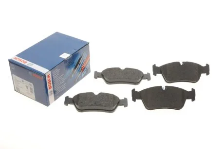 Колодки гальмівні (передні) BMW 1 (E87)/3 (E90) 04-11 (Ate) UA63 BOSCH 0 986 494 096