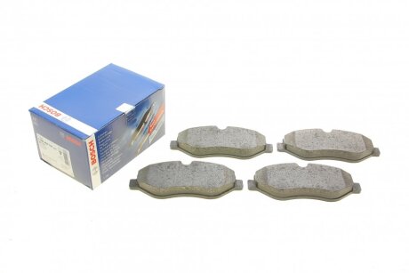 Колодки тормозні (передні) MB Sprinter (906,907,910)/VW Crafter 06-/MB Vito (W639) 03-/(W44 UA63 BOSCH 0 986 494 121