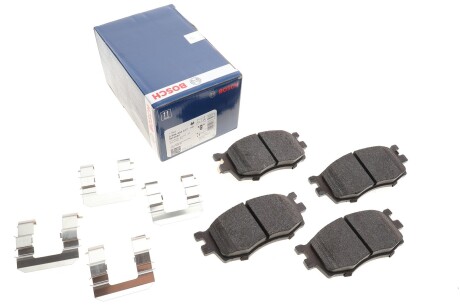 Колодки гальмівні (передні) Kia Rio II 05-/Hyundai i20 08-15/Accent 05-10 (з аксесуарам (opt-om) BOSCH 0 986 494 617
