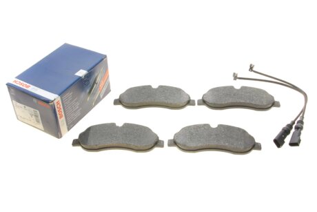 Колодки гальмівні (передні) Ford Tourneo Custom/Transit Custom/Transit V363 12- (+датчи (opt-om) BOSCH 0 986 494 845