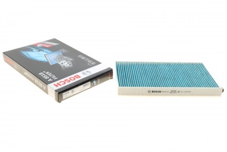 Фільтр салону BMW 5 (E60) 3.0D 01- (вугільний/антиалергенний) UA63 BOSCH 0 986 628 518