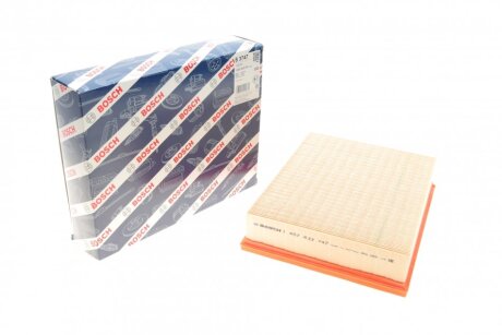 Фільтр повітряний VW Transporter BOSCH 1 457 433 747