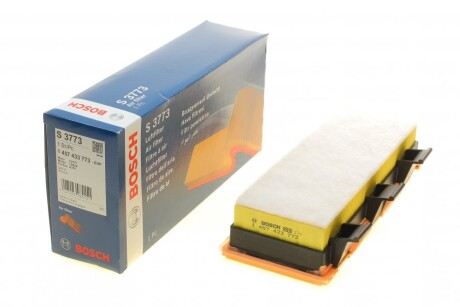 Фільтр повітряний Renault Kangoo 1.9D (на клямках) UA63 BOSCH 1 457 433 773