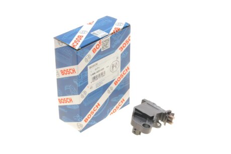 Регулятор напруги генератора BOSCH 1 986 AE0 020