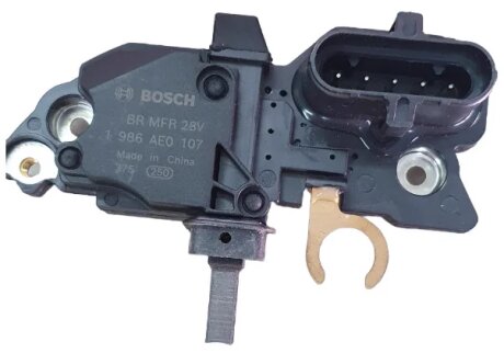 Регулятор напряжения генератора BOSCH 1986AE0107