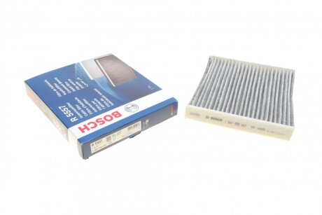 Фільтр салону TOYOTA RAV4, CAMRY 06 - вугільний BOSCH 1 987 435 557