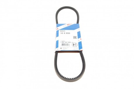 Ремінь генератора клиновий VW Passat/Golf 1.6-2.2 74-88/Toyota Corolla 1.2/2.0 72-85 (opt-om) BOSCH 1 987 947 606