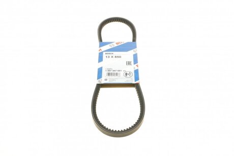 Ремінь генератора клиновий Kia Sportage/BMW 5 (E34) 1.8i/2.0i 88-96 UA63 BOSCH 1 987 947 651