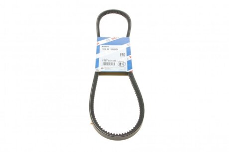 Ремінь генератора VW T4 2.4D -94 (13x1050) UA63 BOSCH 1 987 947 656