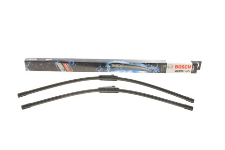 Щітки склоочисника (800/700мм) Renault Scenic 16-/Citroen C4 12- UA63 BOSCH 3 397 007 865