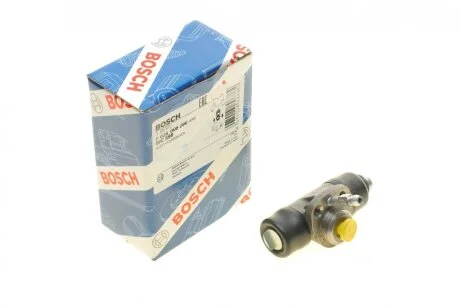 Цилиндр тормозной (задний) Audi 50/80 72-87/VW Golf I/II/Jetta I/II/Passat/Polo/Scirocco 74 UA63 BOSCH F 026 009 290