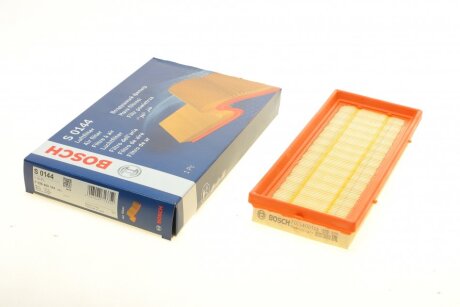 Фільтр повітряний Smart Fortwo 0.8CDTI/1.0 07- UA63 BOSCH F 026 400 144