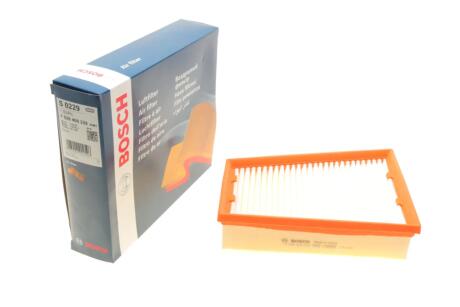 Фільтр повітряний Renault Megane/Scenic 1.9 dCi 03-08/ 2.0 dCi 09- UA63 BOSCH F 026 400 229