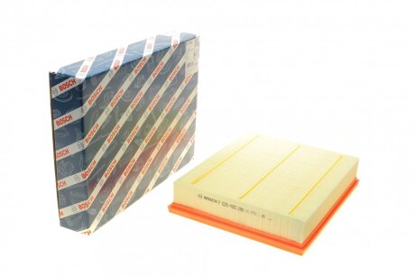 Фільтр повітряний VW Amarok 2.0 TSI/TDI 10- UA63 BOSCH F 026 400 286