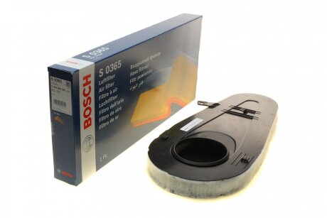 Фільтр повітряний BMW 5 (F10/11/18), 7 (F01/02/03/04) 08- C.I.U BOSCH F 026 400 365