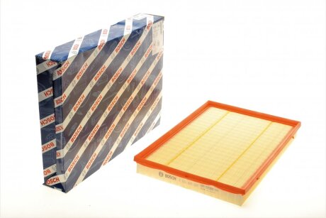 Фільтр повітряний BMW X5 (E70) 3.0 06-10 BOSCH F 026 400 381