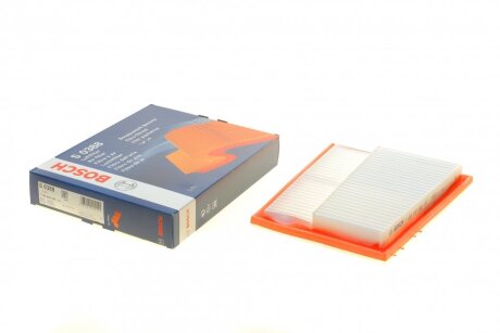 Фільтр повітряний MB E-class (W211) OM642 05- (L) UA63 BOSCH F 026 400 388