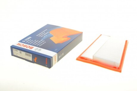 Фільтр повітряний MB E-class (W211) OM642 05- (R) UA63 BOSCH F 026 400 389