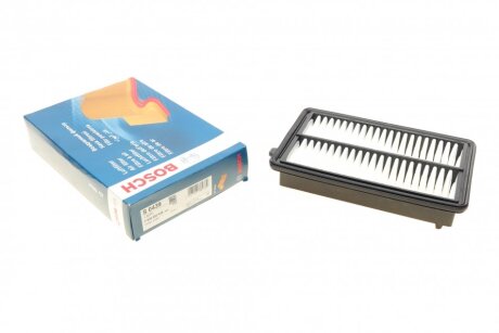 Фільтр повітряний Honda CR-V 2.0 16V 12- (opt-om) BOSCH F 026 400 439