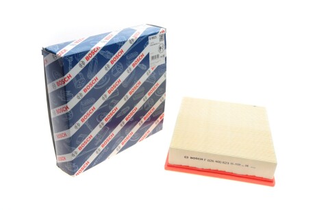 Фильтр повитряний Land Rover Range Rover 94-02 (opt-om) BOSCH F 026 400 623