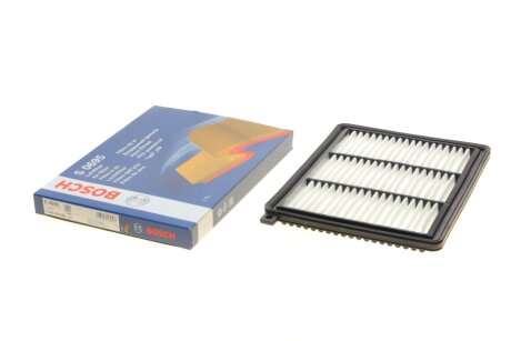 Фільтр повітряний Hyundai i10 1.0 MPI 19- (opt-om) BOSCH F 026 400 695