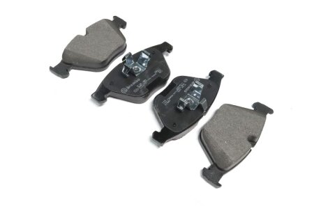 Колодка гальм. диск. BMW 5(F10) 523I,528I,520D,525D,530D 2010 - передн. C.I.U BREMBO P 06 055