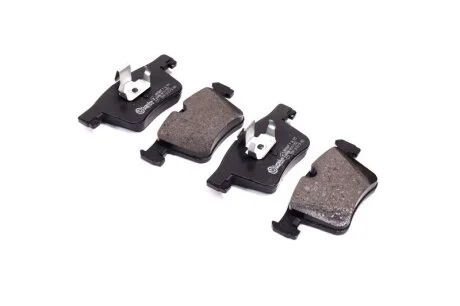 Колодки гальмівні дискові ПЕРЕДН BMW X3 20 DX, 20IX, BIS 10/11-,X3 35IX (F25) 2011- P06075 BREMBO P 06 075