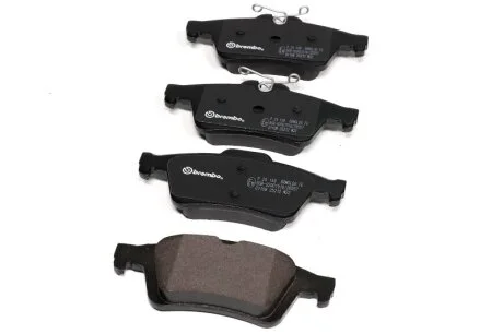 Колодка гальм. диск. FORD C-MAX, FOCUS, CITROEN C5 задн. (вир-во) C.I.U BREMBO P 24 148
