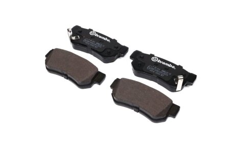 Колодка гальм. диск. HYUNDAI ELANTRA, SANTA FE, TUCSON, KIA MAGENTIS задн. C.I.U BREMBO P 30 014