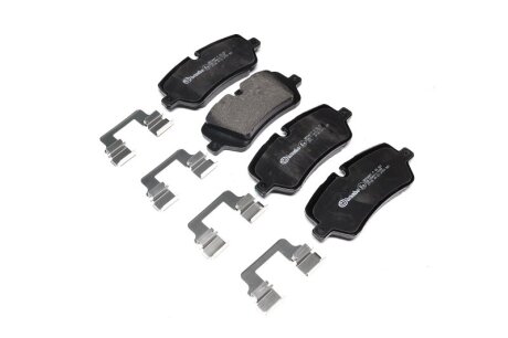 Колодки гальмівні дискові ЗАДН LANDROVER RANGE ROVER IV 3.0-5.0 2012-, SPORT 3.0 5.0 2013- BREMBO P44 021