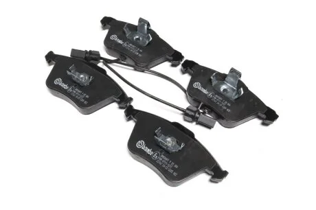 Колодки гальмівні дискові ПЕРЕДН AUDI A4 04-. AUDI A6 01- P85084-ua BREMBO P 85 084
