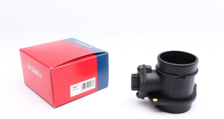 Витратомір повітря VW Passat/Skoda Octavia 1.8 T 96-10 UA63 BREMI 30027