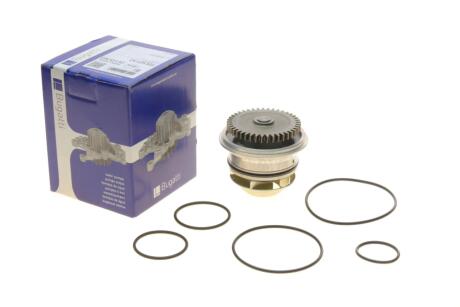 Помпа води VW LT 28-35/28-46 2.8TDI 116kw 01-06 (B/B) (5 лоп) (прямий зуб)) (opt-om) BUGATTI PA10132