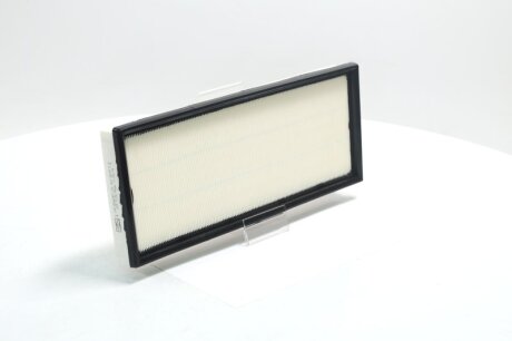 Фільтр повітряний JAGUAR X-TYPE -ua CHAMPION CAF100863P