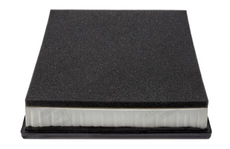 Фільтр повітряний SAAB 9-3 1.8I 16V TURBO (150HP) 10/03--> -ua CHAMPION CAF100949P