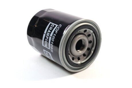 Фильтр масляный двигателя NISSAN/C109 (выр-во) CHAMPION COF100109S