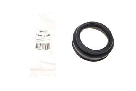 Сальник маточини Toyota Hiace/Hilux 83-05 (48x62x9/24) (opt-om) CORTECO 19017039B