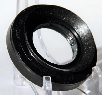 Сальник гумометалевий CORTECO 49420402 (фото 1)