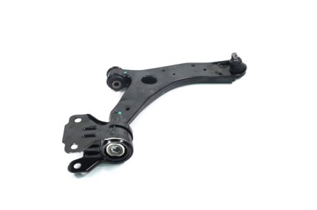 Важіль передній нижній R Mazda 3 09- OLD CQMZ-13R CTR CQ0259R