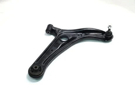 Рычаг нижний R Toyota Yaris 99-05 OLD CQT-6R (пр-во) C.I.U CTR CQ0299R