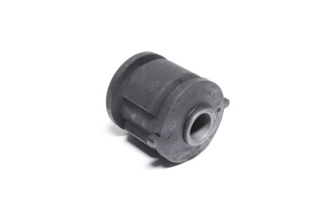Сайлентблок задньої підвіски (заміна на новий номер GV0042) CTR CVKH-47