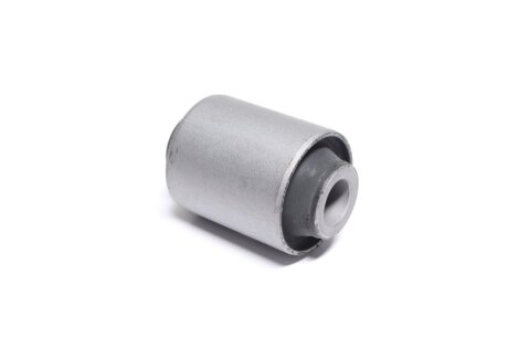 Сайлентблок рычага HYUNDAI/KIA GRANDEUR/SONATA V/CARENS III/OPIRUS 2006=> REAR L/R CTR CVKH-81 (фото 1)