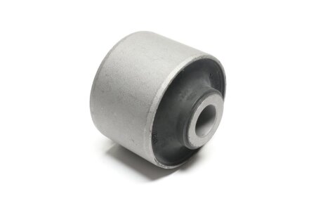 Втулка підвіски Mitsubishi montero/pajero 90-99 CTR CVM-5