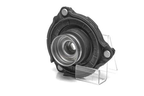 Опора амортизатора резинометаллическая CTR GA0004