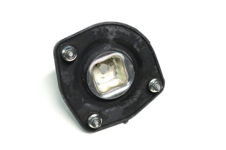 Опора амортизатора гумометалева CTR GA0023L