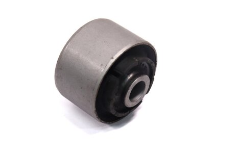 Сайлентблок важеля задня вісь Mitsubishi Pajero 91-99 OLD CVM-3 C.I.U CTR GV0353