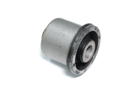 Втулка підвіски Mitsubishi Pajero 00- OLD CVM-21 CTR GV0371