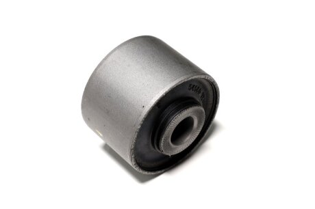 Сайлентблок важеля задня вісь Nissan Patrol 00- OLD CVN-2 C.I.U CTR GV0393