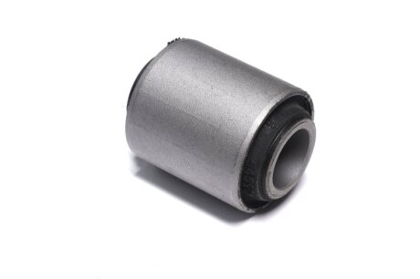 Втулка підвіски Nissan Maxima a32, p11 OLD CVN-7 CTR GV0398