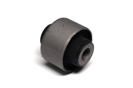 Сайлентблок важеля передня вісь Nissan Almera 12- Micra CTR GV1031